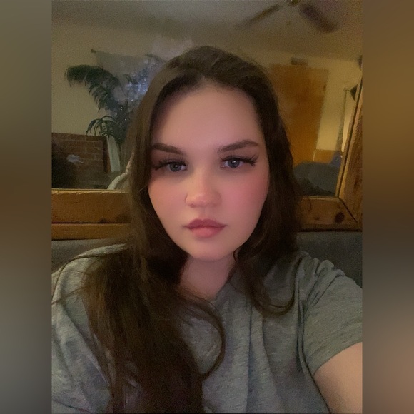 Meet your Posher, Deanna - Picture 11 of 13